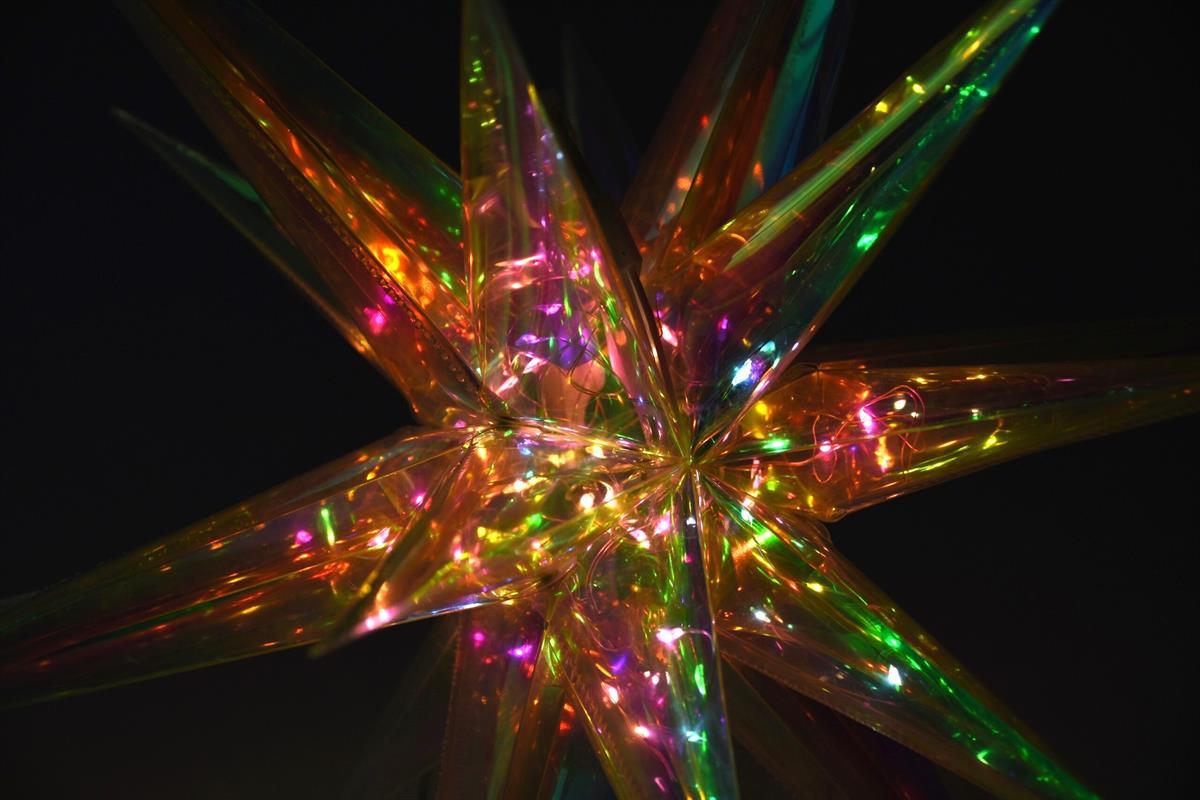Weihnachtsstern 40 LED bunt 3D Leucht-Stern Dekostern  40 cm mit Timer  Batterien